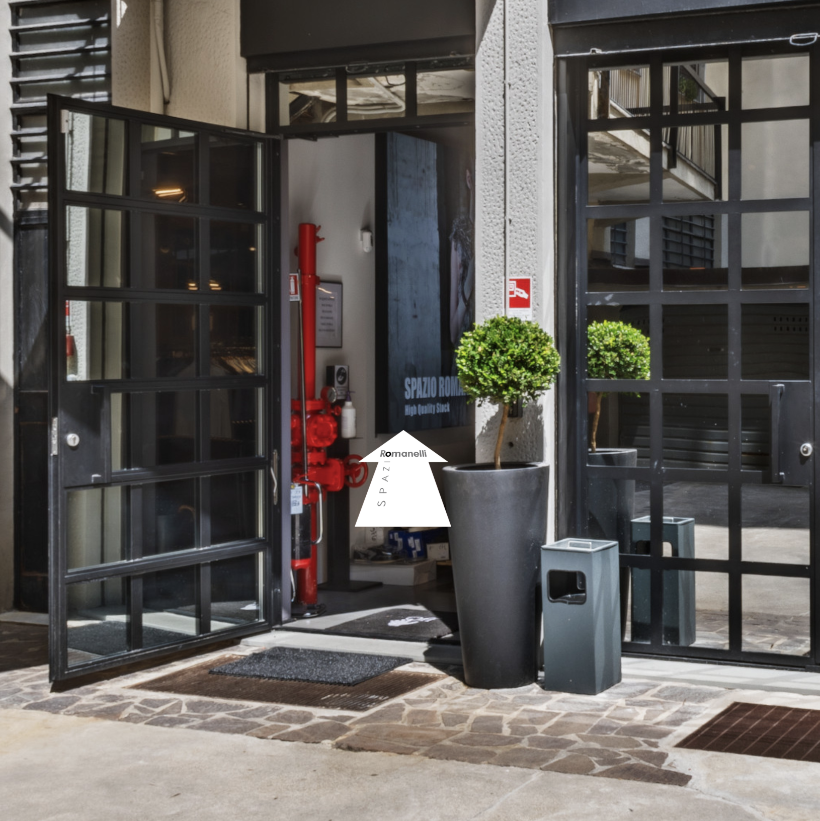 virtual showroom tour 