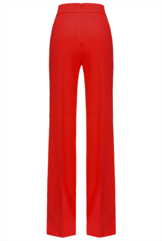Sbozzare pantaloni rossi