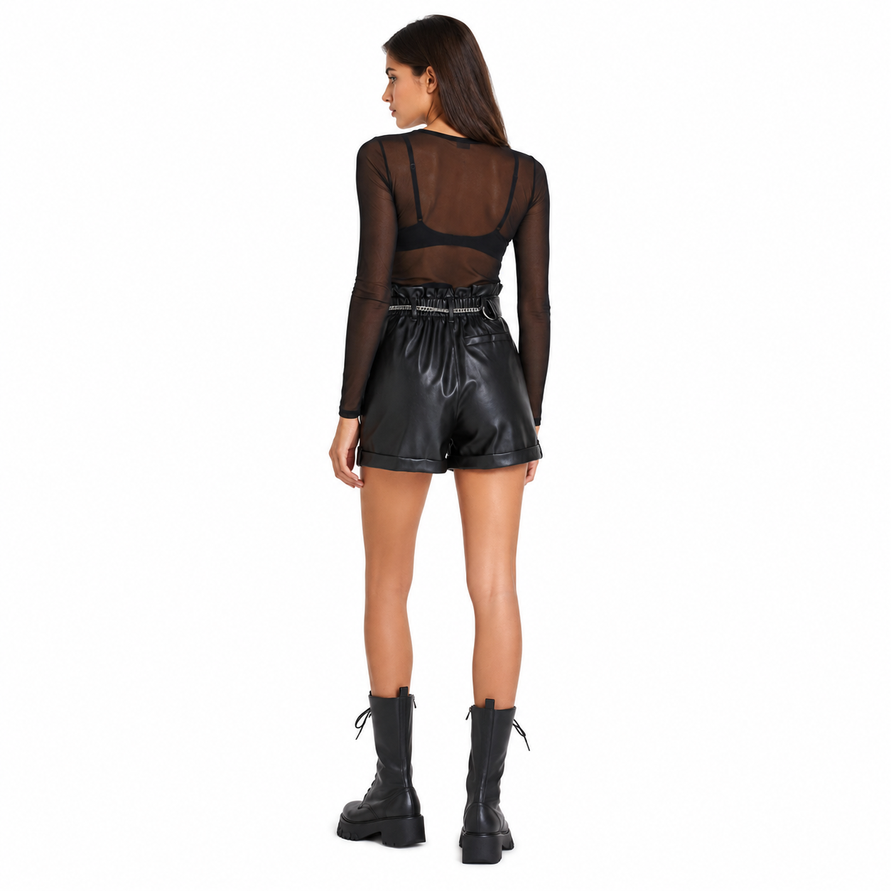 Shorts in pelle