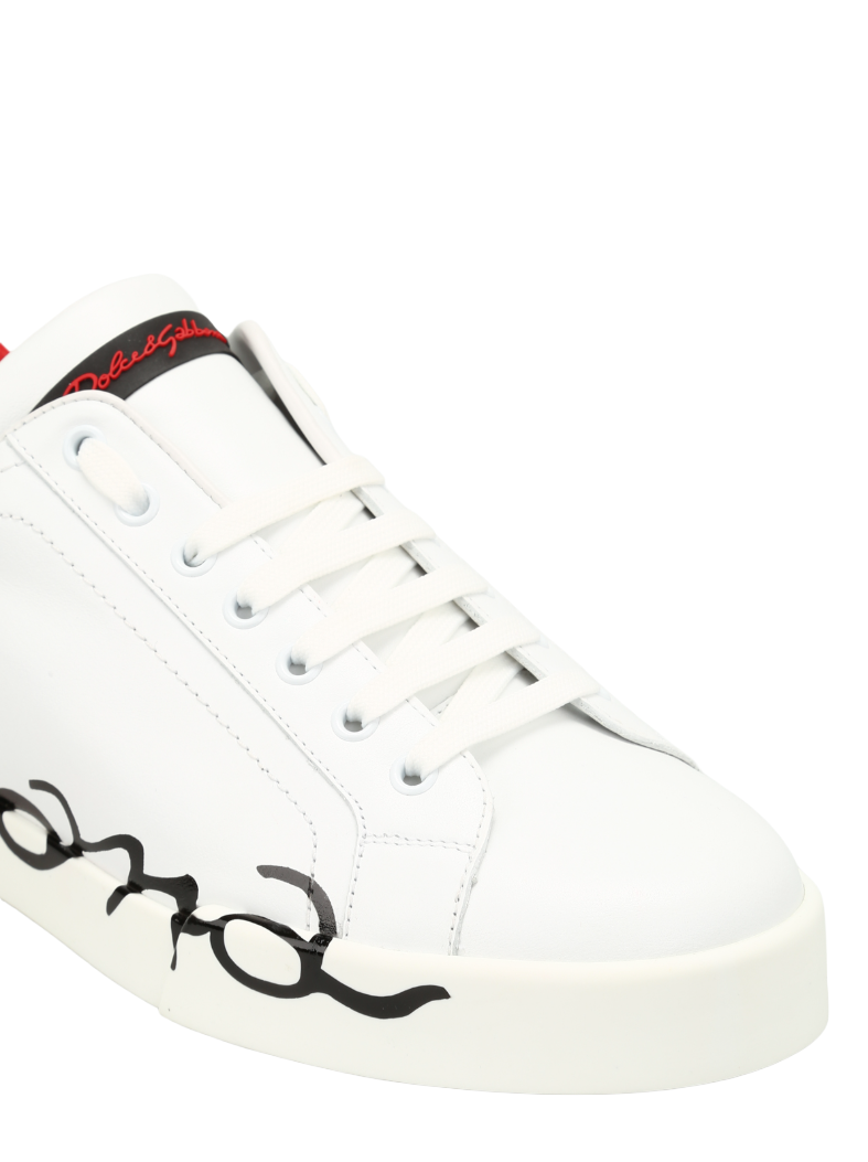 Sneakers patent leather