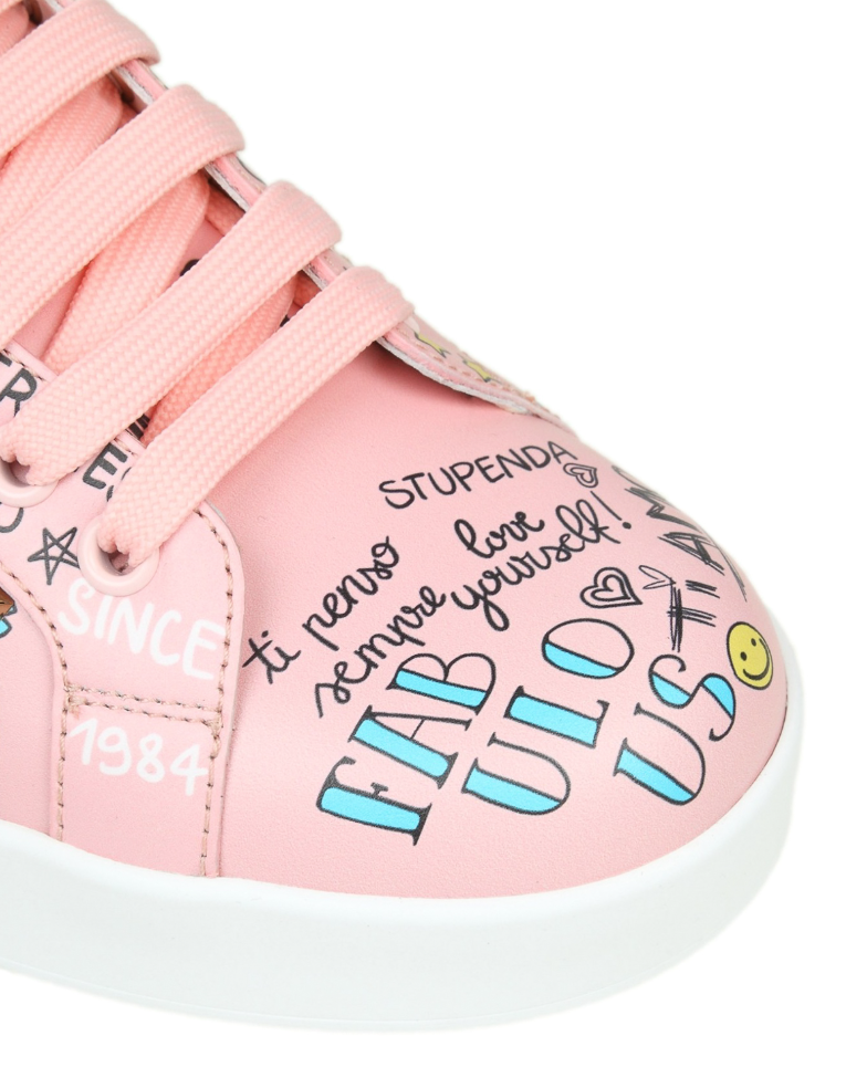 Sneaker bassa graffiti rosa