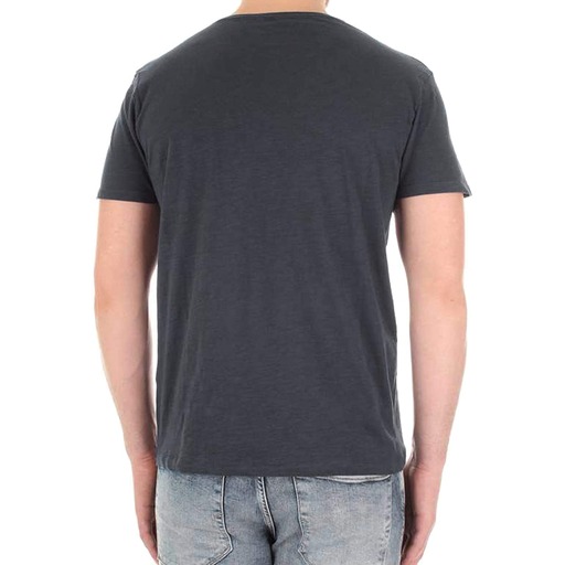 fred mello - T-shirt